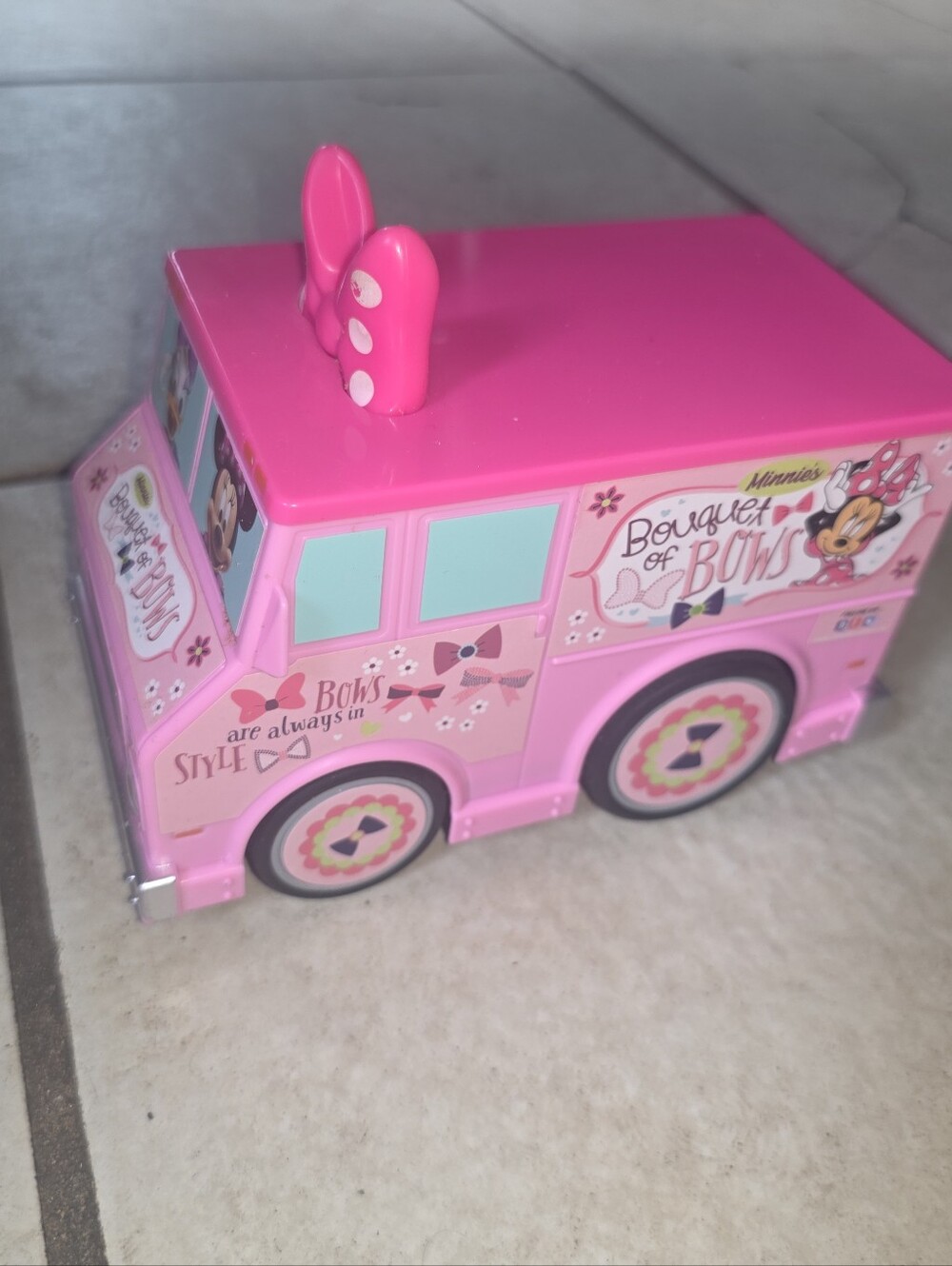 Minnie Mouse 6" Utility Vehicles Friction Truck SINGLE TRUCK ONLY